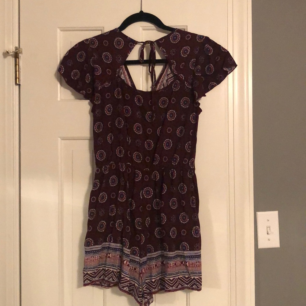 Patterned romper - Picture 3 of 3